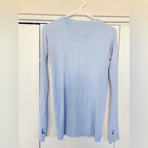 Lululemon long sleeve swifty tech size 4